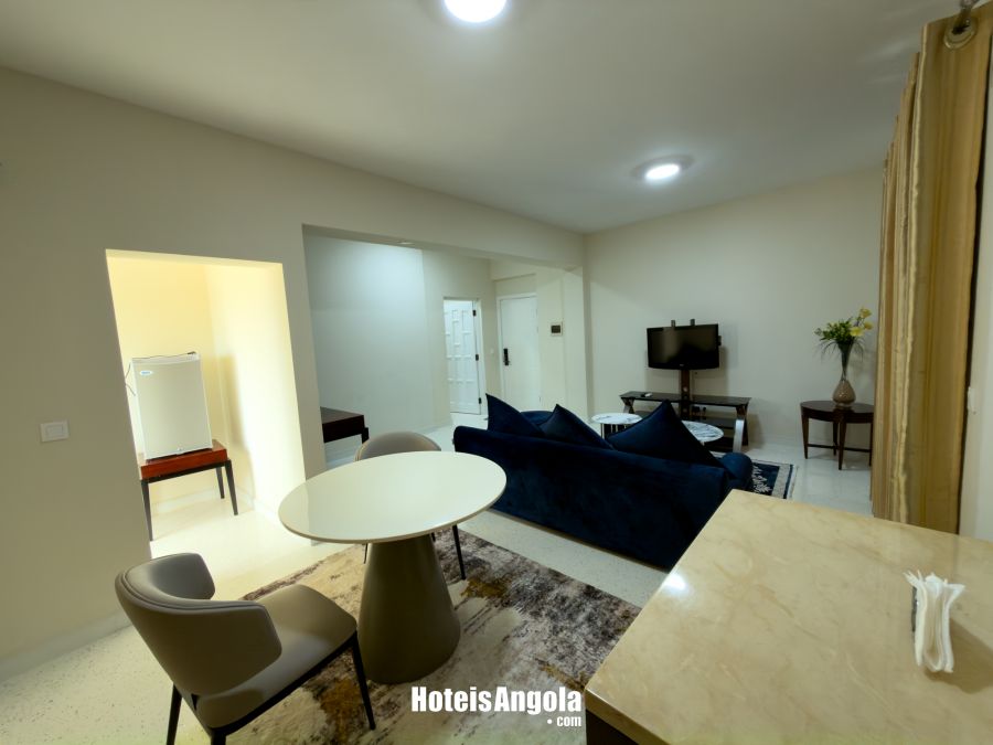 Hotel Ritz Sumbe - Image 12